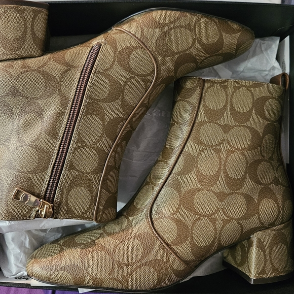 Coach boots Final price - Picture 2 of 4